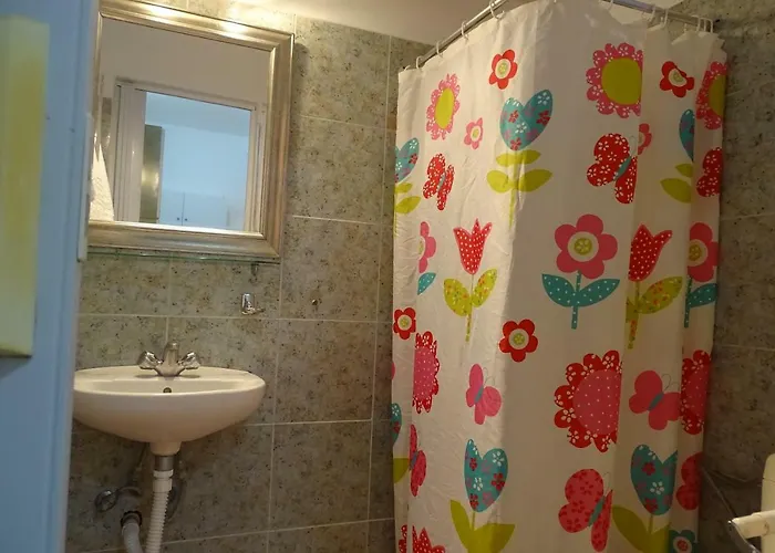 Garden * Koskinou (Rhodes)